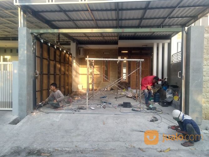 Pagar conwood lipat tikung minimalis