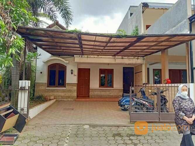 rumah strategis dan nyaman komplek tanjungsari antapani bandung