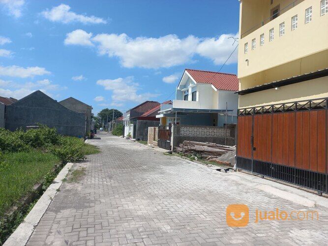 KAVLING SIAP BANGUN DEKAT LAPANGAN TORIYO DI TORIYO JOMBOR BENDOSARI SUKOHARJO