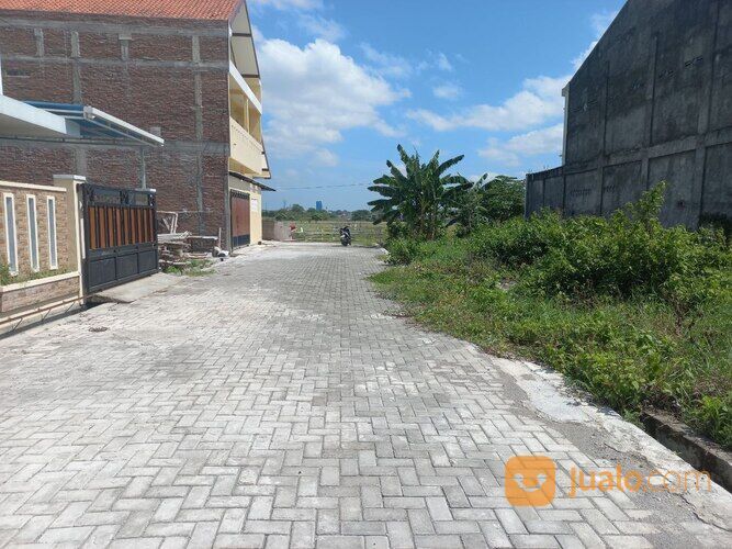 KAVLING SIAP BANGUN DEKAT LAPANGAN TORIYO DI TORIYO JOMBOR BENDOSARI SUKOHARJO