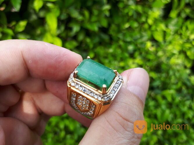 Batu Permata Natural Zamrud Emerald Beryl ZR016 Size Ideal Mewah