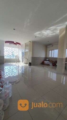 Ruko Siap Pakai Di Nol Raya Merr Berada Di Deretan Starbuck Dan Superindo Parkiran Luas