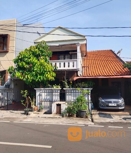 Rumah di Pulo Gadung Jakarta Timur Dekat Stasiun LRT Velodrome, Arion Mall Rawamangun