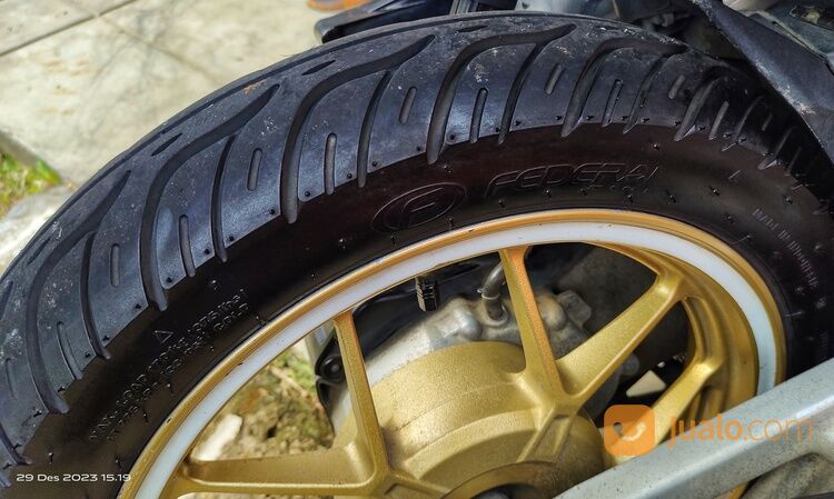 VARIO 150cc. 2017 + GIVI E45 13.0JT (NEGO)