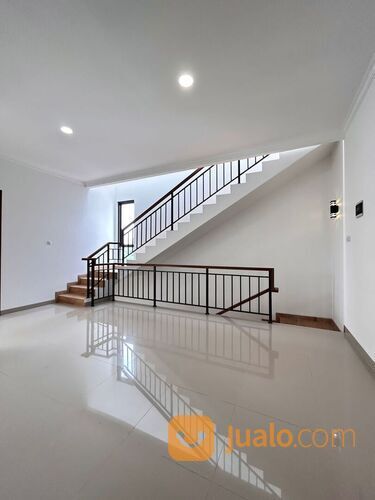 Rumah 2 Lantai Di Bintaro Plus Rooftop Dekat Mall Bintaro Xchange