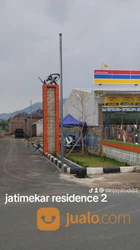 Rumah mewah pinggir jalan raya samping Indomaret jatimekar 2 paniisan