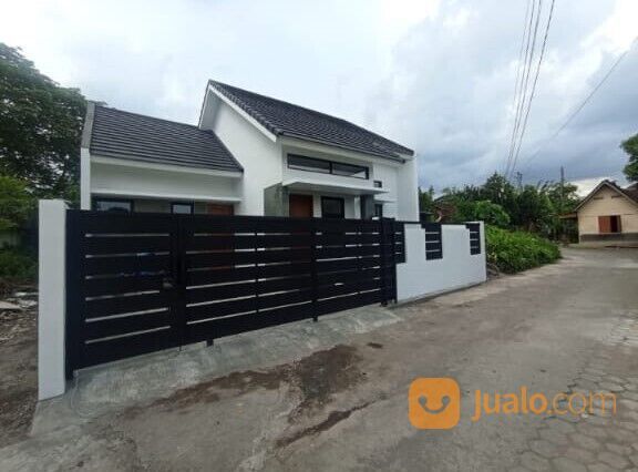 Dekat Kopi Jongke, Rumah Minimalis baru Siap Huni, SHM-P