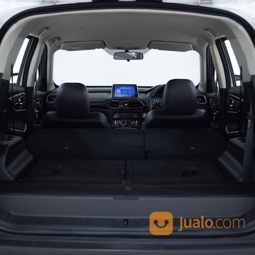 DFSK GLORY 560 (ELEGANT WHITE) TYPE LUXURY 1.5 CVT (2021)