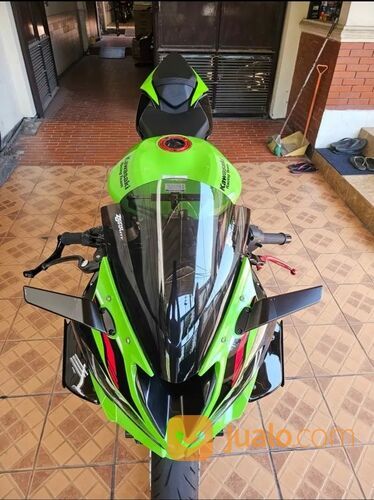 Kawasaki Zx6R 2023 plat L odo 2000