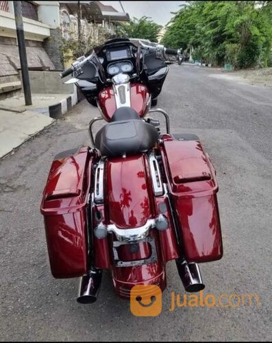 Harley Davidson Road Glide 2017 spesial M8 Vin