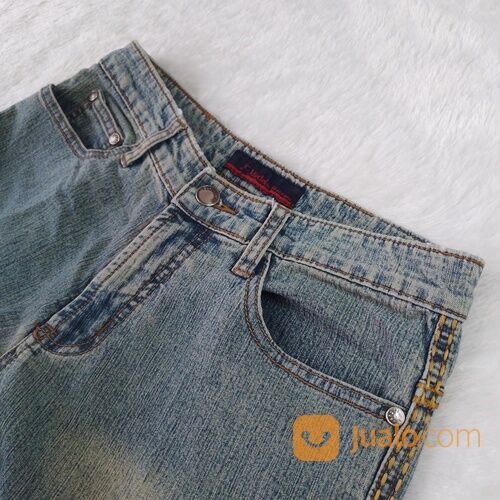 Preloved Celana Jeans Wanita warna hijau - CLN 004