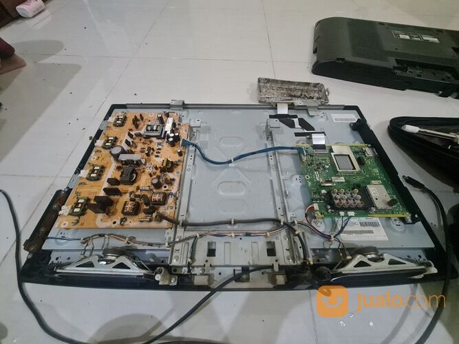 Servis tv TCL KONKA changhong Weyon realmi