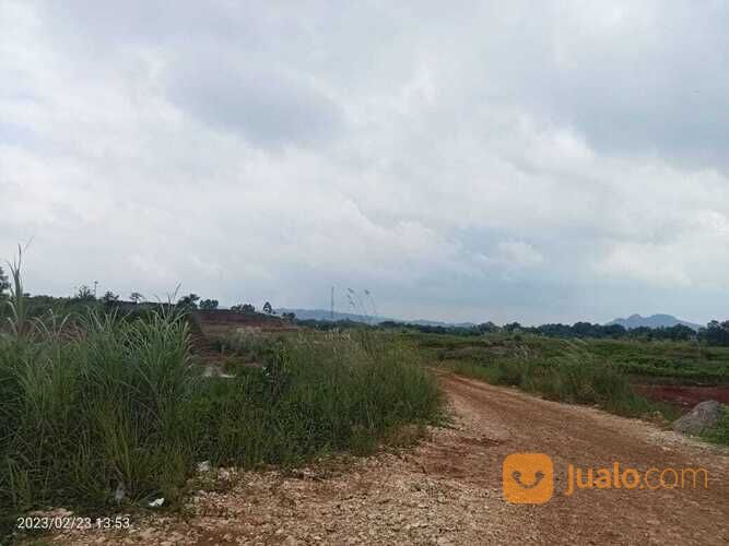 Tanah urugan merah super