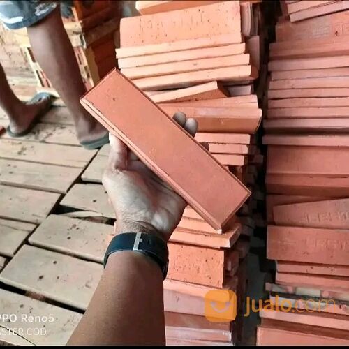 Bata tempel dinding + bata tempel expose