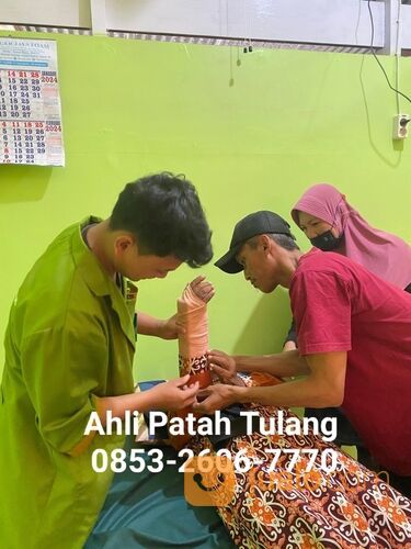 TERBAIK!! 0853-2606-7770, Ahli Terapi Patah Tulang Dan Saraf Di Boyolali,