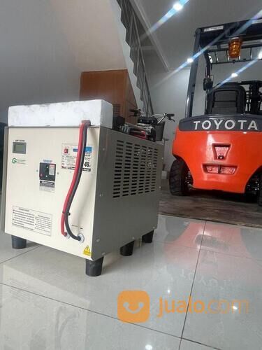 Forklift Toyota Elektrik Kapasitas 2,5 ton Bekas Paling Laris