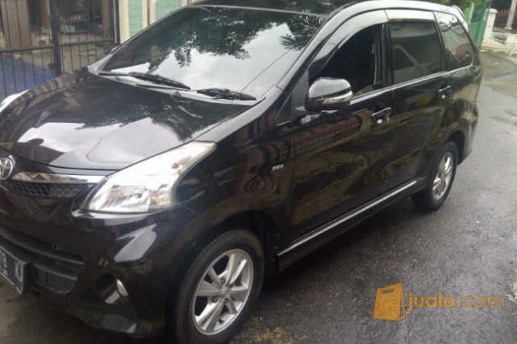 Toyota Avanza Veloz 1,5 th.2011 akhir Manual Warna Hitam