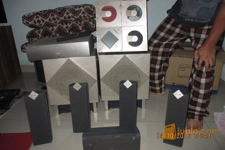 Nakamichi sound space 12 (home Theater system)