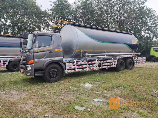 Hino Ranger FL 280 JT 6x2 Euro 4, truk tangki tronton daya angkut maksimal (Kondisi Baru)