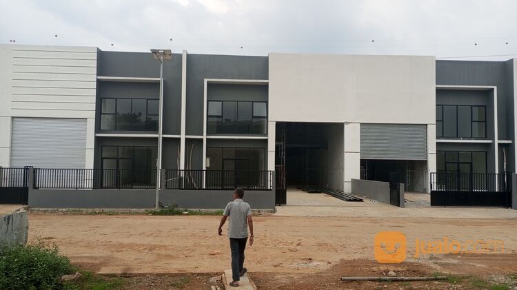 Gudang Blessindo Industri Estate, Kawasan Pergudangan, Lokasi Legok Tangerang, Tipe 12 x 43 m²