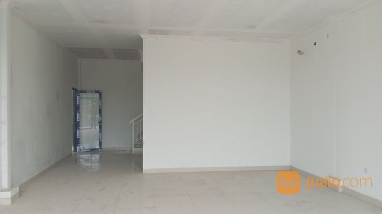 Gudang Blessindo Industri Estate, Kawasan Pergudangan, Lokasi Legok Tangerang, Tipe 12 x 43 m²