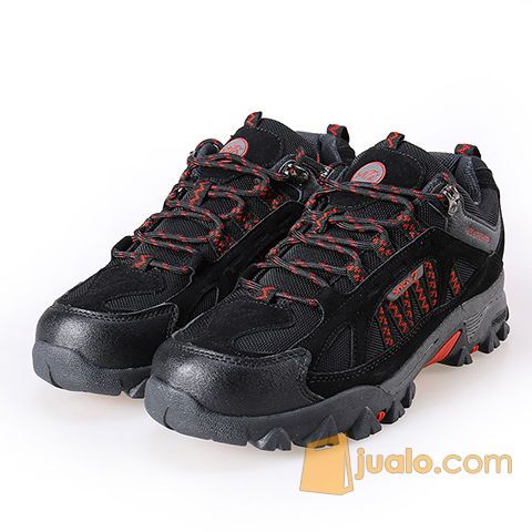 Sepatu Gunung/Hiking SNTA 430 Black