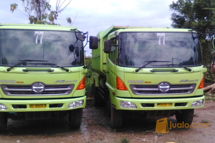 Hino 235 Ti dump