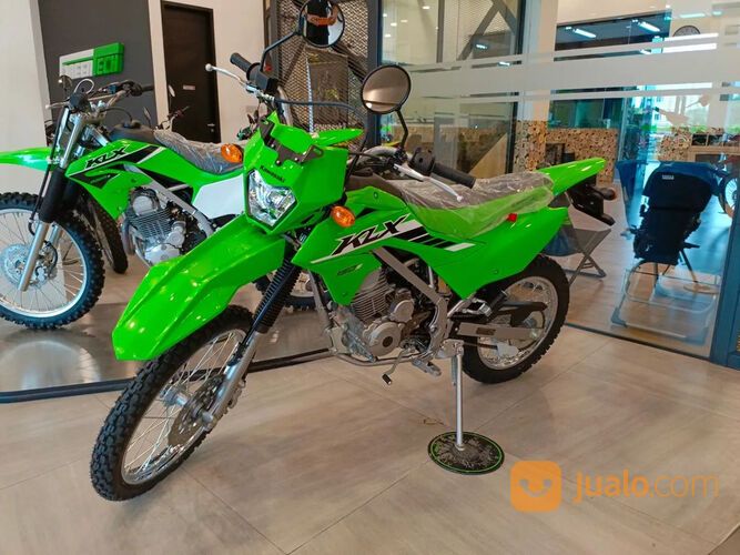 Kawasaki KLX 150s - Dealer Resmi Cash Dan Cicilan Leasing Angsuran Motor Kawasaki JaBoDeTaBekSer