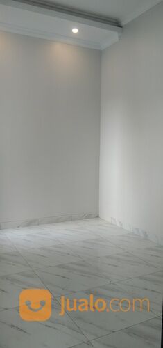 Rumah Keren Desain Klasik Elegan di Kawasan GDC Depok