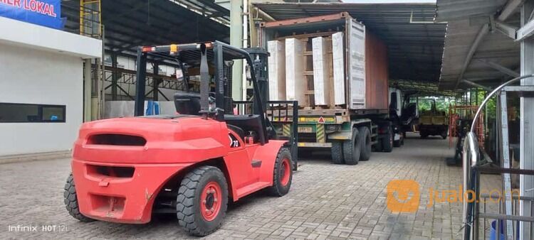 RENTAL FORKLIFT KAWASAN OLYMPIC SENTUL