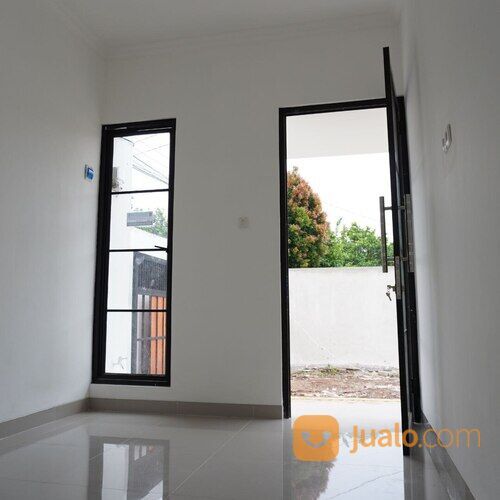 Rumah 2 Lantai di Dalam Cluster Dekat Sekolahan Akses Stasiun dan Tol