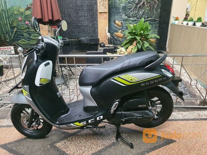 New Scoopy F1 Sporty 2023 Mentah Habis-Odomtr 8.000 KM-