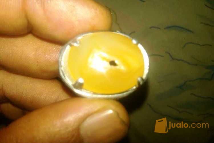 Batu Combong Kenanga