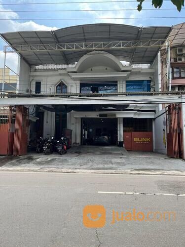 900 m2 Rumah Jl. Biliton - Gubeng - Surabaya Pusat - Carport 10 mobil cocok buat usaha