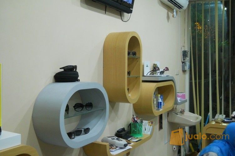 Gambar Untuk Etalase Display Toko - Semarang