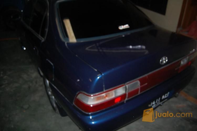 Great Corolla Biru M/T 95