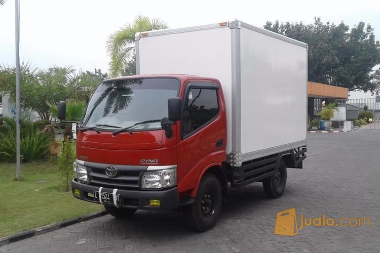 Karoseri Box fiber / freezer / pendingin Truk 4 roda atau engkel