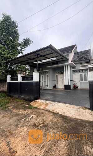 rumah murah bebas banjir di jl dr ratna jatibening , siap huni