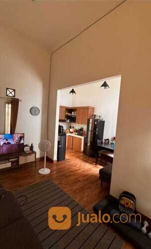 rumah murah bebas banjir di jl dr ratna jatibening , siap huni