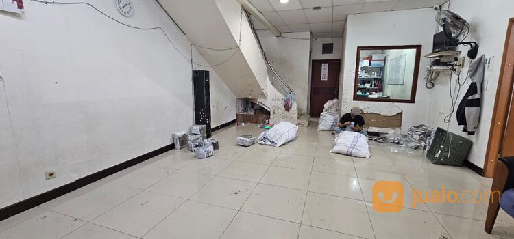 Ruko Gandeng Intercon Plaza Kembangan! Cocok untuk Kantor dan Gudang, 304m (TSI/16384)