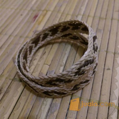 Gelang Simpai/ Gelang Akar & Rotan Khas Kalimantan