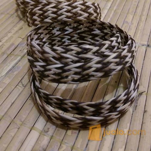 Gelang Simpai/ Gelang Akar & Rotan Khas Kalimantan