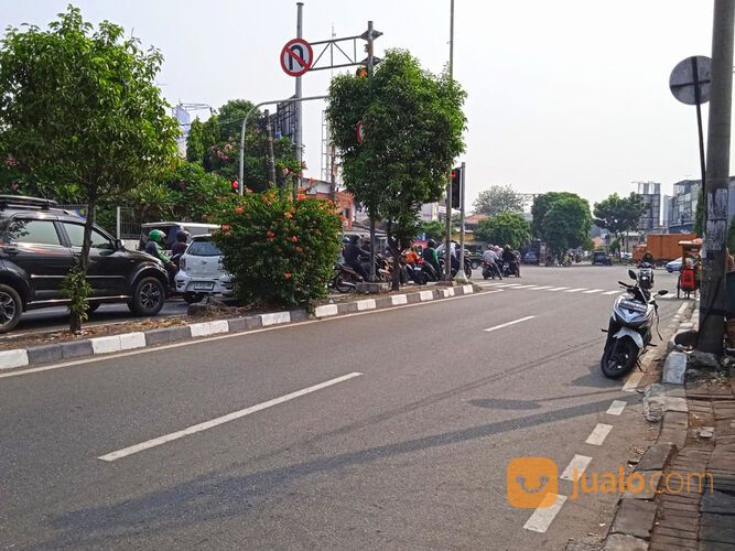 Ruko Strategis di Meruya Ilir Raya – Lokasi Prime, Bisa Sewa atau Beli, 137m (TSI/16435)