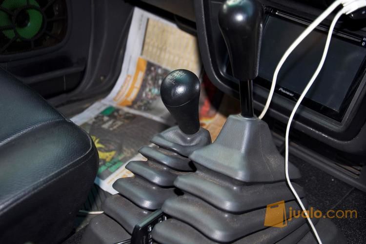 Mobil Nissan Terrano Spirit S2 Build up ( 4x4 ) Original Tahun 2004 Sungailiat - Bangka