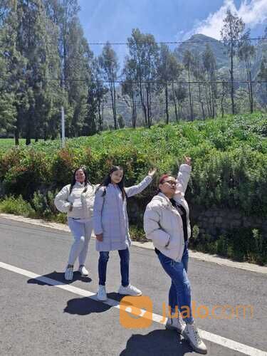 Sewa Jaket Hangat Gunung Bromo / BALQIS GROUP BROMO