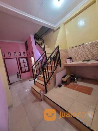 Rumah 2 lantai dikontrakan Siap Huni Wilayah Pisangan Baru Matraman Jakarta Timur