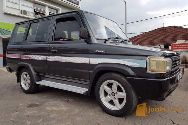 Toyota Kijang Grand Extra 1995