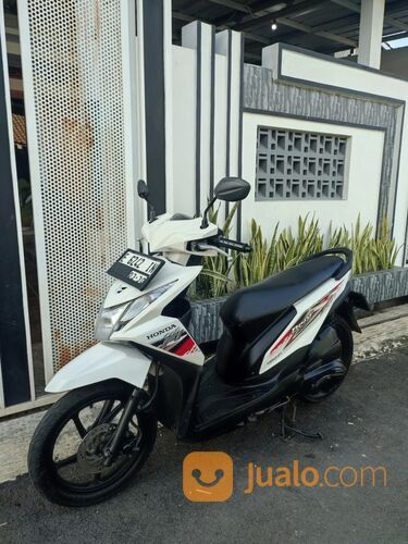 Motor Bekas HONDA BEAT FI 2013 SURAT LENGKAP PAJAK FULL PANJANG