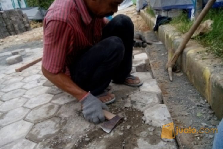 Jasa Bongkar dan Pasang Paving Block Amblas, Rusak, Ganti Baru di Jakarta
