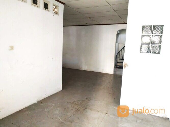 Strategis Rumah di Taman Narogong Indah Bekasi